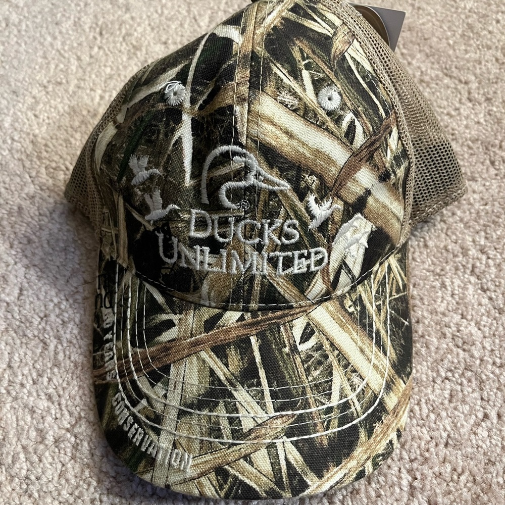 NWT Ducks Unlimited Hat